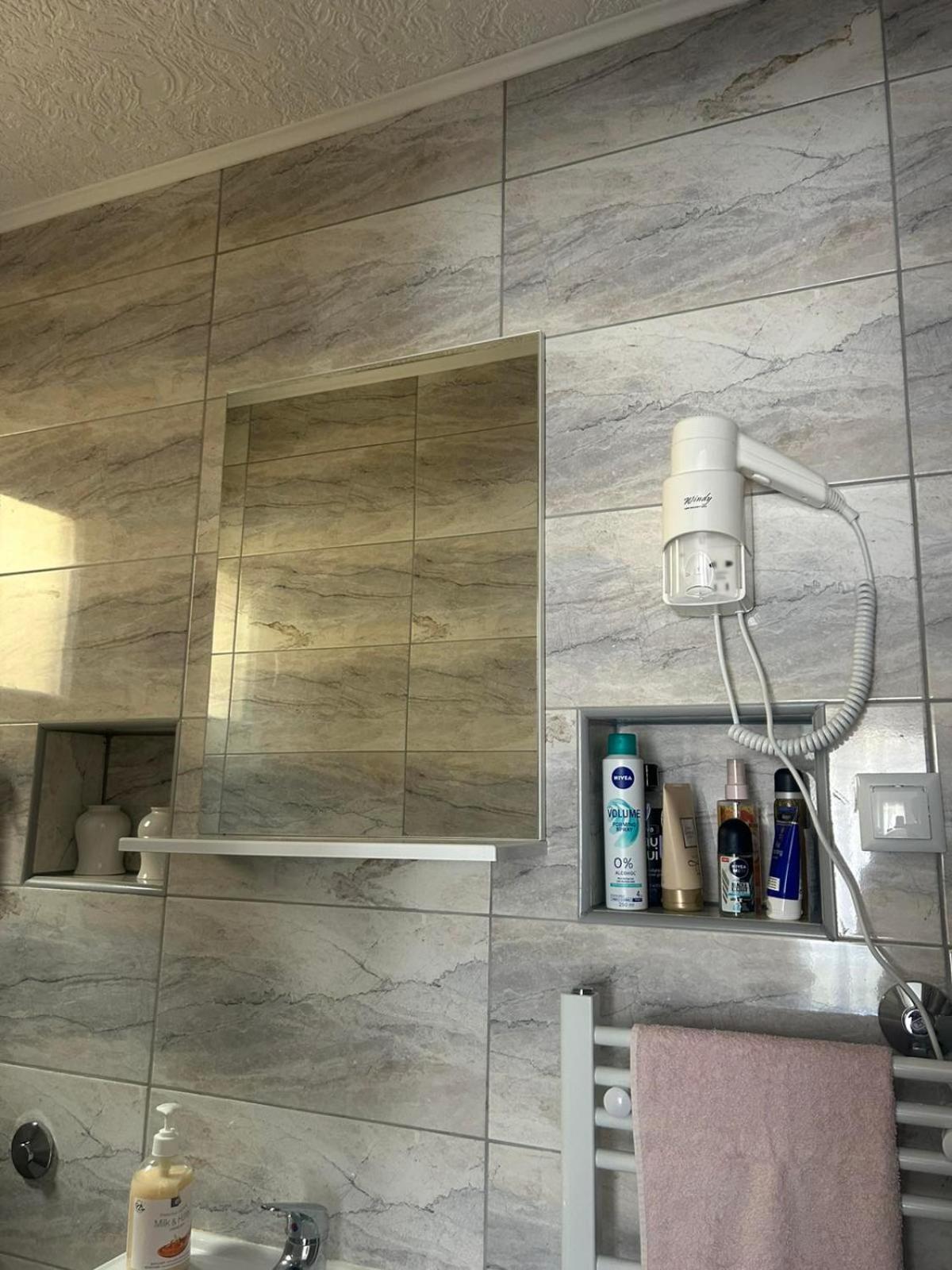 Naid Apartmani Kulen Vakuf Luaran gambar